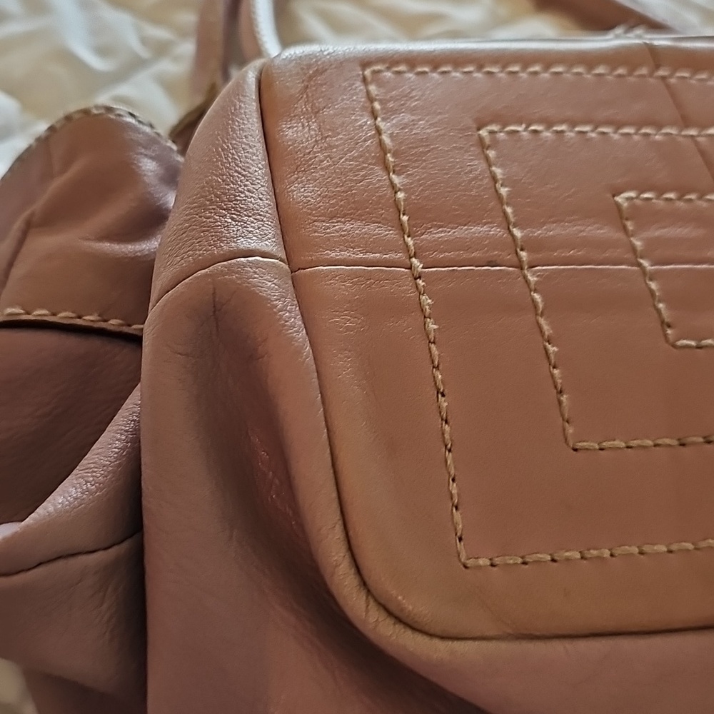 Tignanello Lilac Leather Purse - Picture 15 of 16